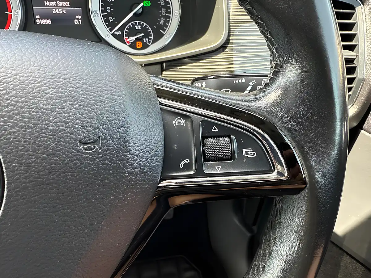 Used 2018 Skoda Kodiaq Edition Blue - Interior and Exterior details 19