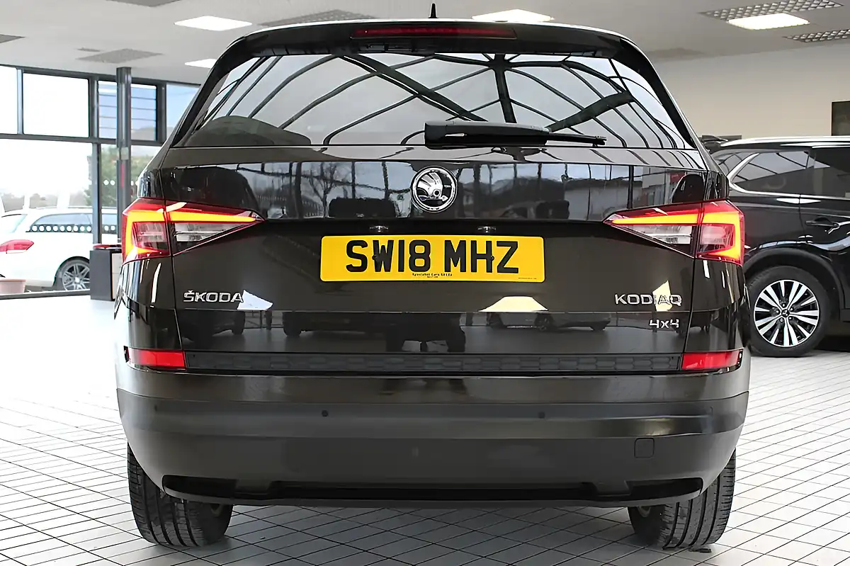 Used 2018 Skoda Kodiaq Edition Magnetic Brown - Interior and Exterior details 17