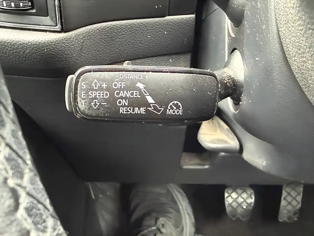 Used 2018 Skoda Kodiaq Se Green - Interior and Exterior details 15