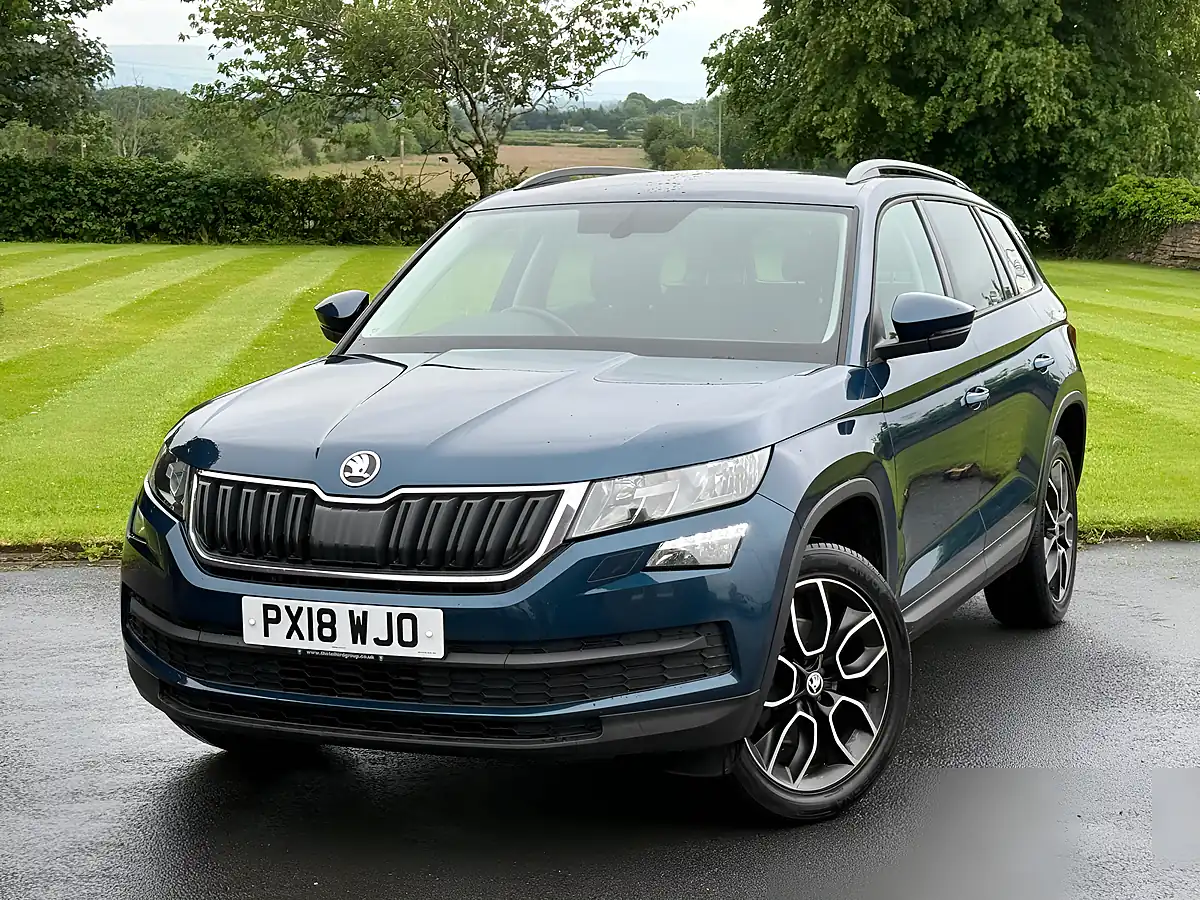 Used 2018 Skoda Kodiaq Se Green - Interior and Exterior details 2