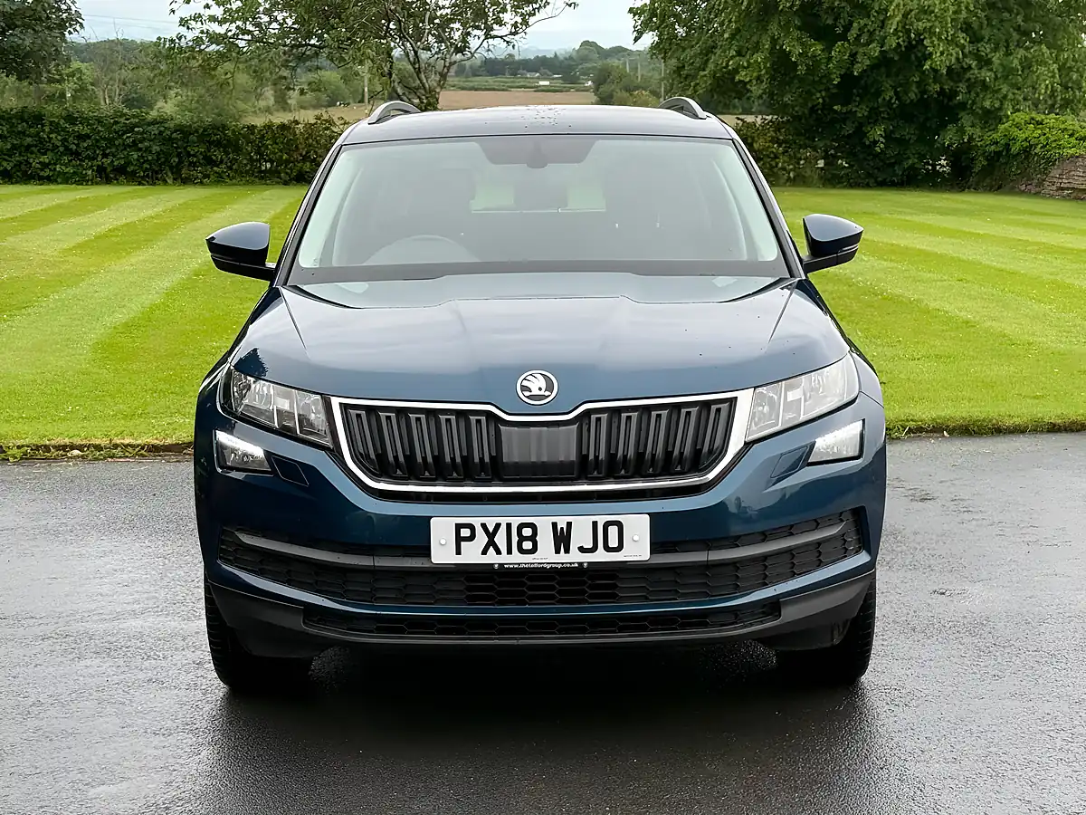 Used 2018 Skoda Kodiaq Se Green - Interior and Exterior details 5