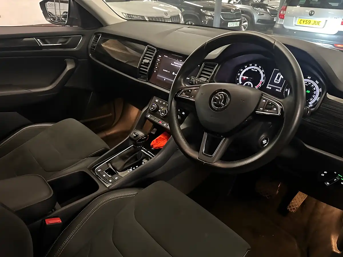 Used 2018 Skoda Kodiaq Se L Grey - Interior and Exterior details 17