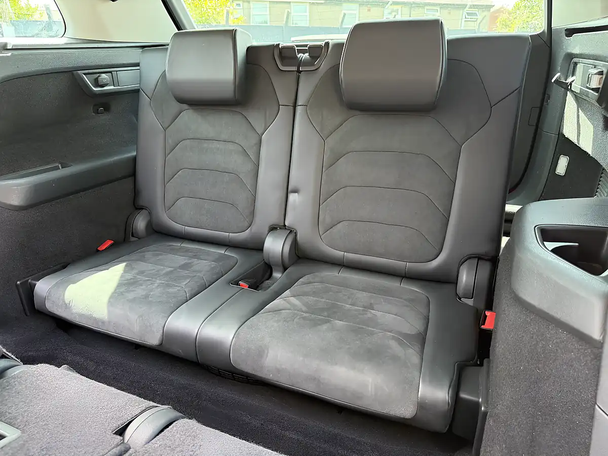 Used 2018 Skoda Kodiaq Se L Red Velvet Metallic - Interior and Exterior details 13