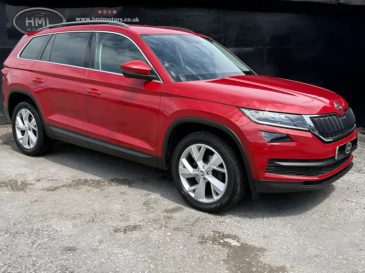 Used 2018 Skoda Kodiaq Se L Red Velvet Metallic - Interior and Exterior details 6
