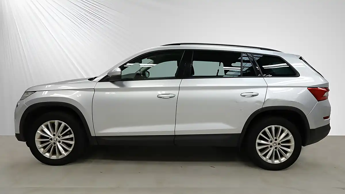 Used 2018 Skoda Kodiaq Se Silver - Interior and Exterior details 6