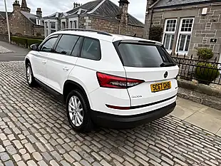 Used 2018 Skoda Kodiaq Se White - Interior and Exterior details 17
