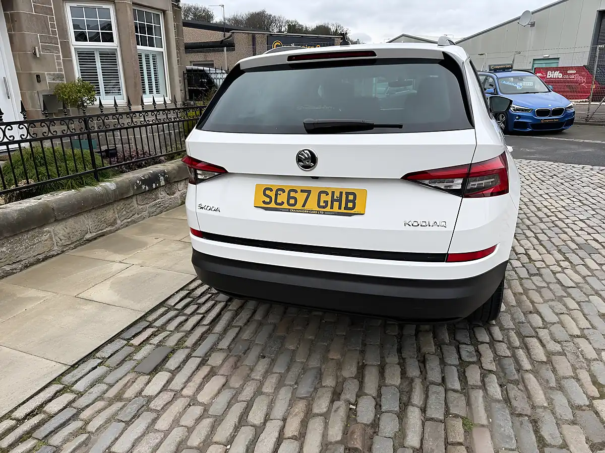Used 2018 Skoda Kodiaq Se White - Interior and Exterior details 20