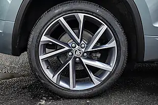 Used 2018 Skoda Kodiaq Sportline Graphite Grey - Interior and Exterior details 14