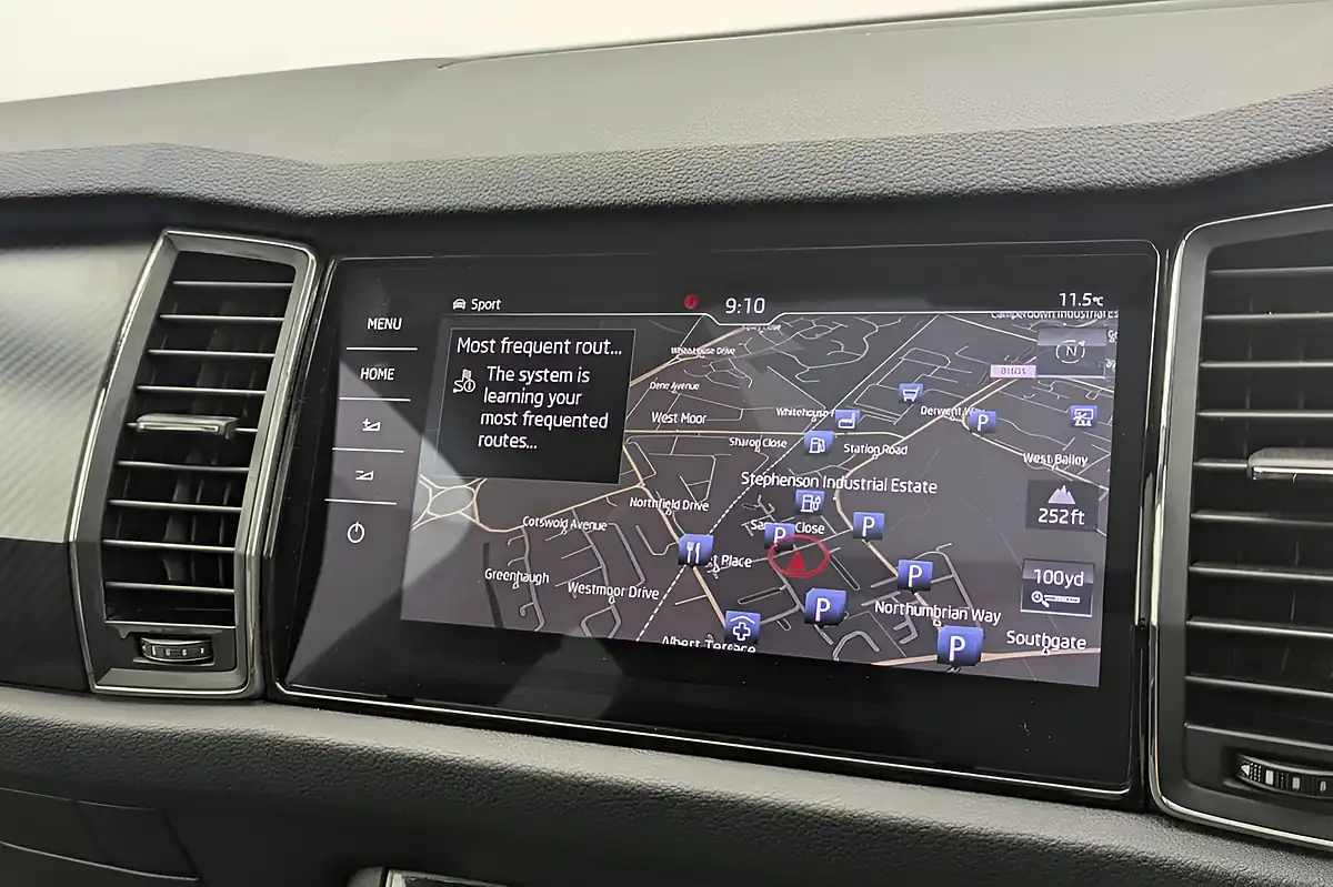 Used 2018 Skoda Kodiaq Sportline Grey - Interior and Exterior details 12