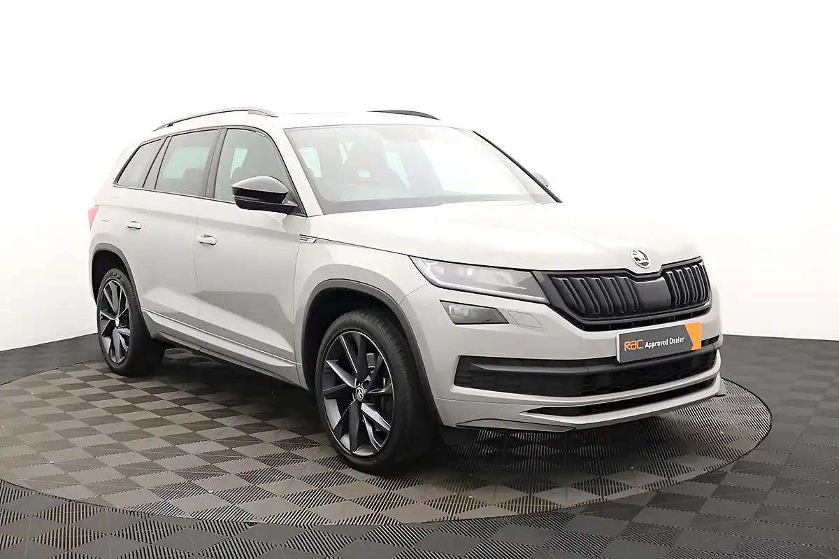 Used 2018 Skoda Kodiaq Sportline Grey - Interior and Exterior details 9