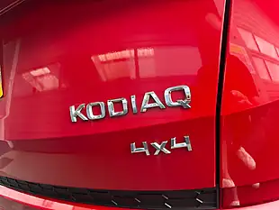Used 2018 Skoda Kodiaq Sportline Red - Interior and Exterior details 17
