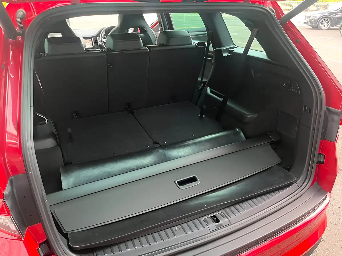 Used 2018 Skoda Kodiaq Sportline Red - Interior and Exterior details 18