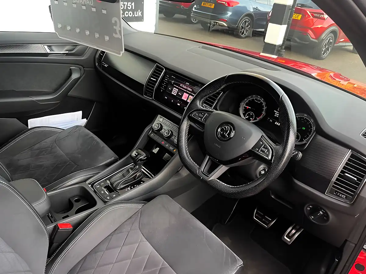 Used 2018 Skoda Kodiaq Sportline Red - Interior and Exterior details 6