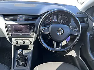 Used 2018 Skoda Octavia S Black Magic Pearl Met - Interior and Exterior details 11