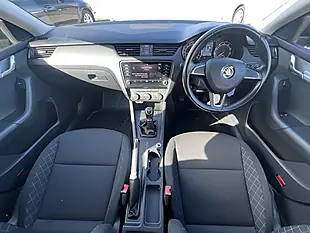 Used 2018 Skoda Octavia S Black Magic Pearl Met - Interior and Exterior details 2