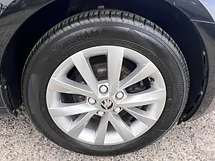 Used 2018 Skoda Octavia S Black Magic Pearl Metallic - Interior and Exterior details 18