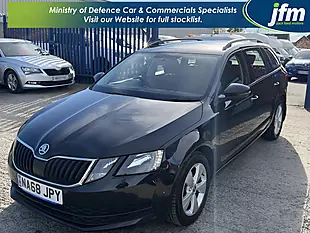 Used 2018 Skoda Octavia S Black Pearl Metallic - Interior and Exterior details 10