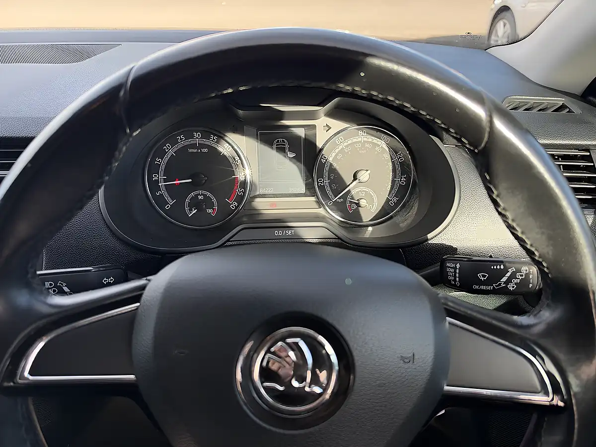 Used 2018 Skoda Octavia S Black Pearl Metallic - Interior and Exterior details 11
