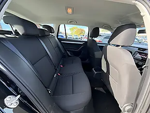 Used 2018 Skoda Octavia S Black Pearl Metallic - Interior and Exterior details 4