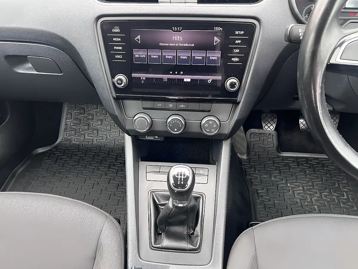 Used 2018 Skoda Octavia S Quartz Grey Met - Interior and Exterior details 12