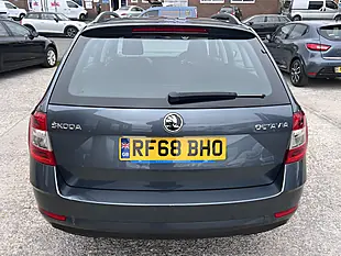 Used 2018 Skoda Octavia S Quartz Grey Met - Interior and Exterior details 7