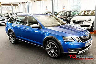 Used 2018 Skoda Octavia Scout Race Blue - Interior and Exterior details 14