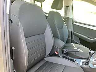 Used 2018 Skoda Octavia Se Beige - Interior and Exterior details 15