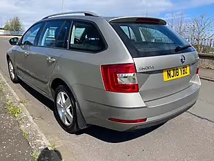 Used 2018 Skoda Octavia Se Beige - Interior and Exterior details 5