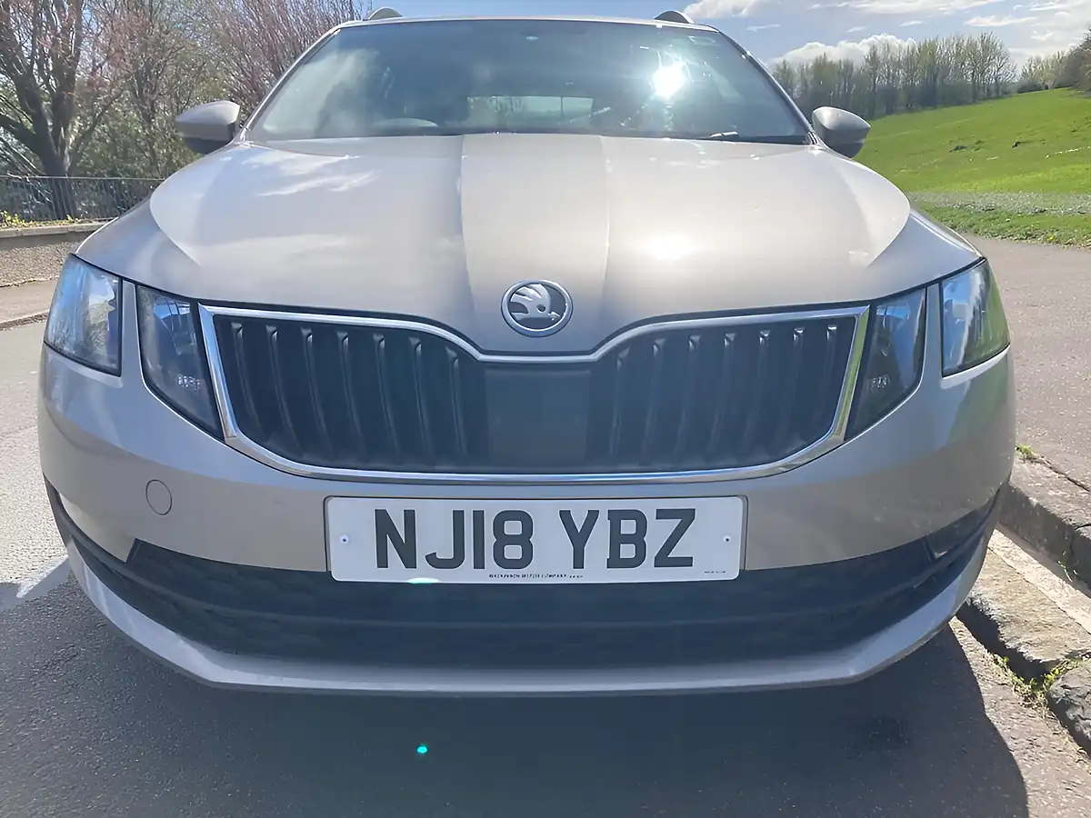 Used 2018 Skoda Octavia Se Beige - Interior and Exterior details 8