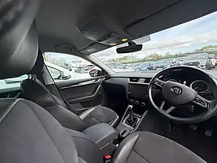 Used 2018 Skoda Octavia Se L Black - Interior and Exterior details 2