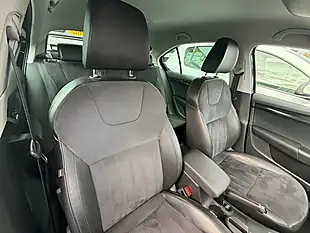 Used 2018 Skoda Octavia Se L Black - Interior and Exterior details 8