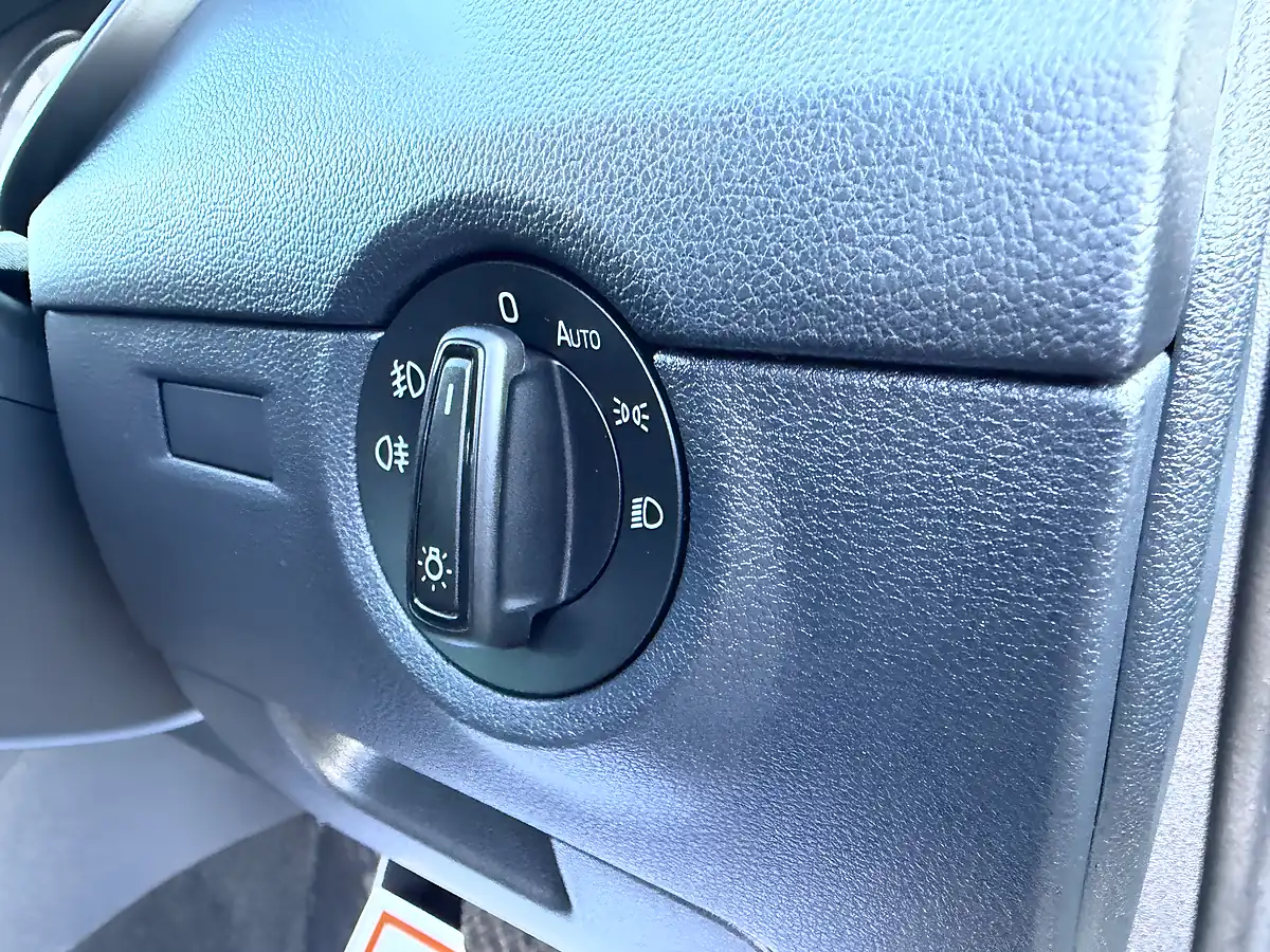 Used 2018 Skoda Octavia Se L Grey - Interior and Exterior details 14