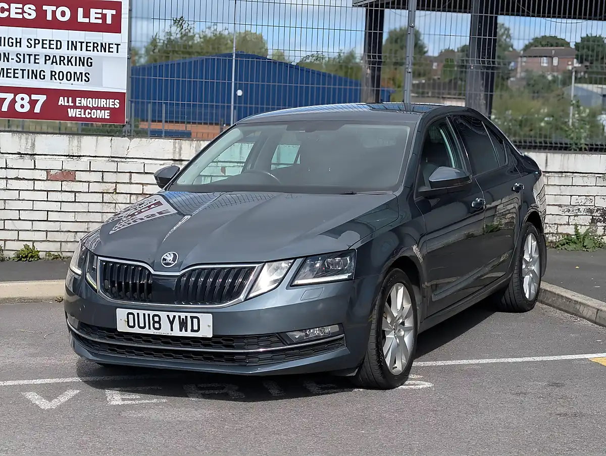 Used 2018 Skoda Octavia Se L - Interior and Exterior details 3
