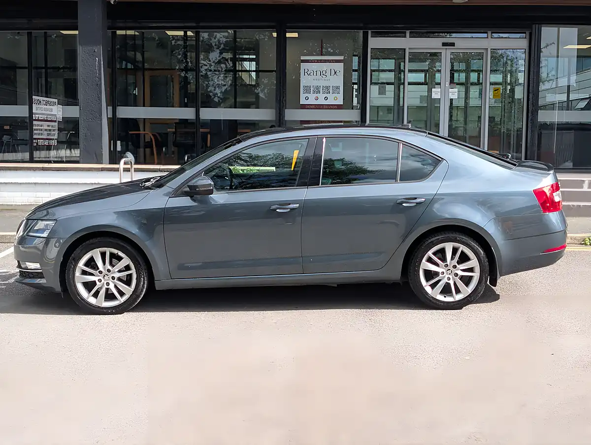 Used 2018 Skoda Octavia Se L - Interior and Exterior details 6