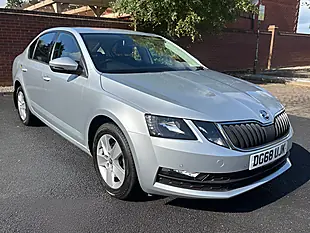 Used 2018 Skoda Octavia Se Silver - Interior and Exterior details 5