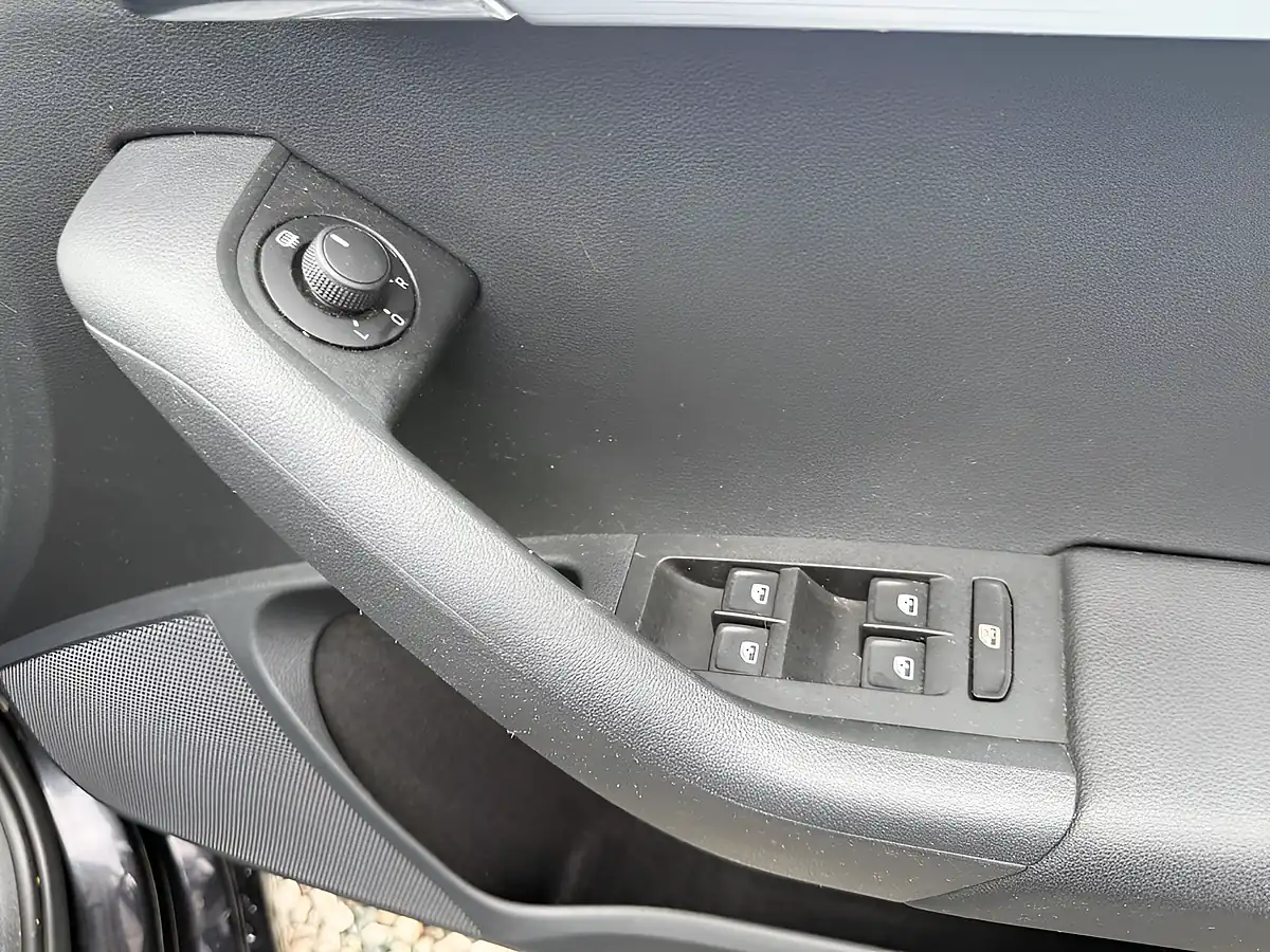 Used 2018 Skoda Octavia Se Technology Black - Interior and Exterior details 11