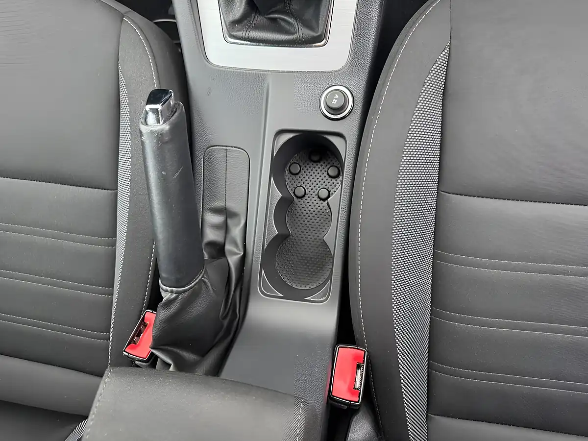 Used 2018 Skoda Octavia Se Technology Black - Interior and Exterior details 12