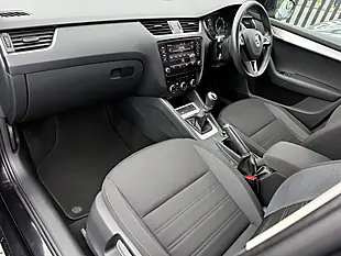 Used 2018 Skoda Octavia Se Technology Black - Interior and Exterior details 16