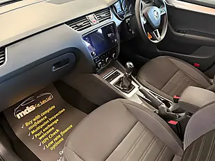 Used 2018 Skoda Octavia Se Technology Grey - Interior and Exterior details 9