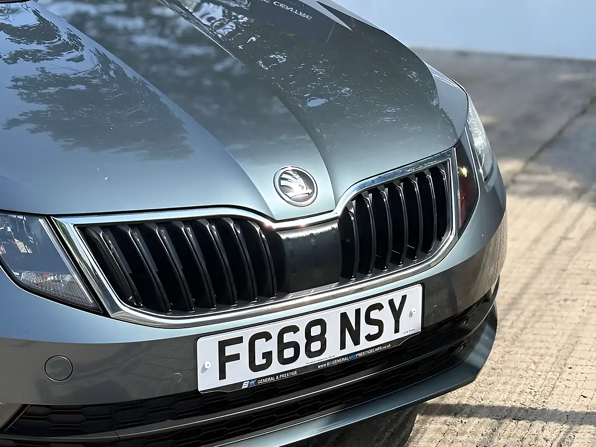 Used 2018 Skoda Octavia Se Technology Quartz Grey - Interior and Exterior details 13