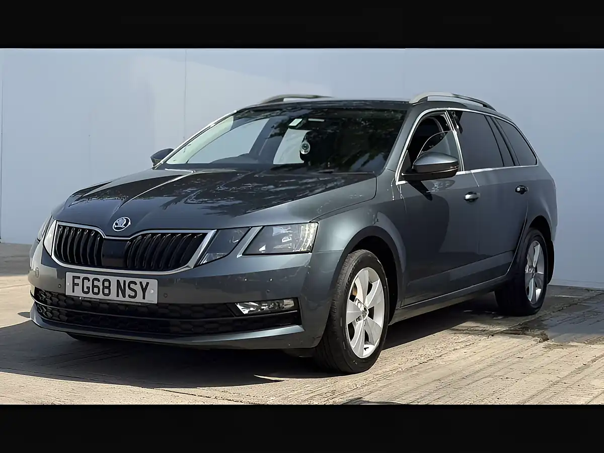 Used 2018 Skoda Octavia Se Technology Quartz Grey - Interior and Exterior details 2