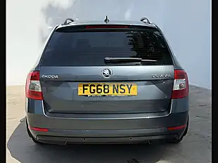 Used 2018 Skoda Octavia Se Technology Quartz Grey - Interior and Exterior details 5