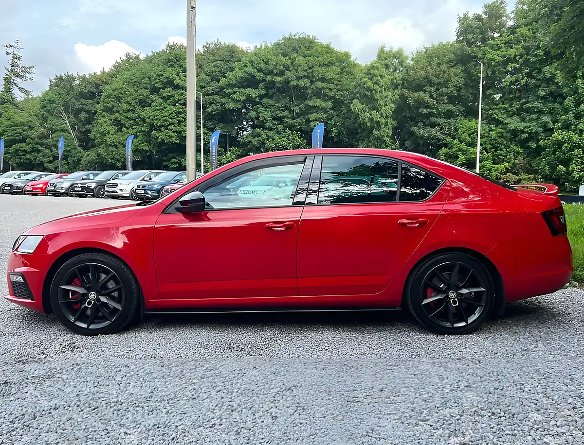 Used 2018 Skoda Octavia VRS 245 Corrida Red - Interior and Exterior details 6