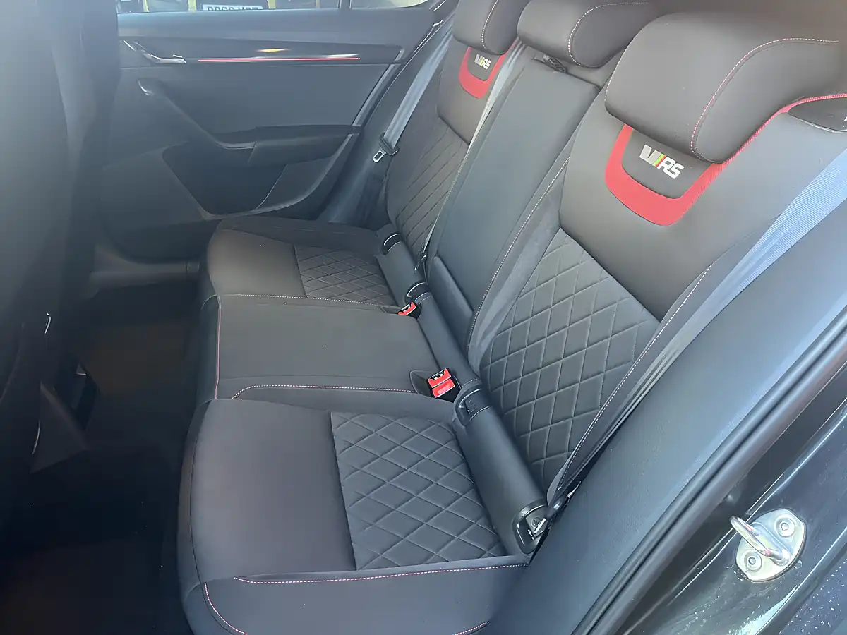 Used 2018 Skoda Octavia VRS Black - Interior and Exterior details 10