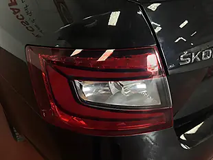 Used 2018 Skoda Octavia VRS Black - Interior and Exterior details 19