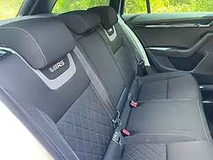 Used 2018 Skoda Octavia VRS Blue - Interior and Exterior details 8