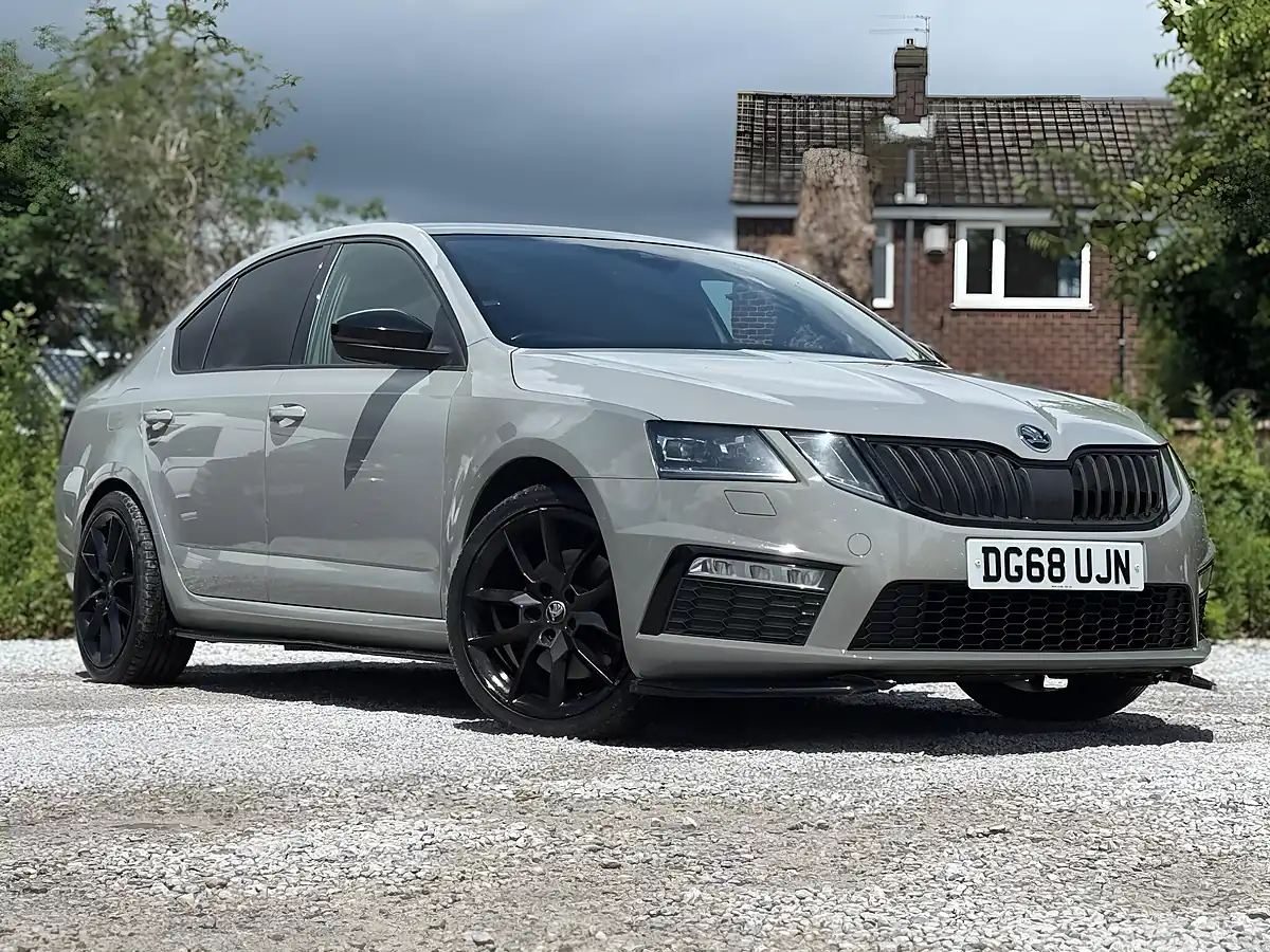 Used 2018 Skoda Octavia VRS Grey - Interior and Exterior details 2