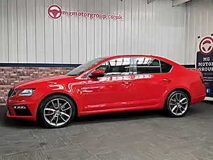 Used 2018 Skoda Octavia VRS Red - Interior and Exterior details 13