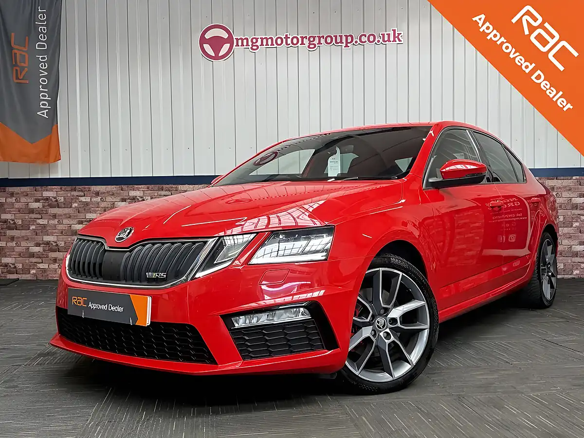 Used 2018 Skoda Octavia VRS Red - Interior and Exterior details 2