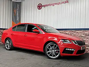 Used 2018 Skoda Octavia VRS Red - Interior and Exterior details 4